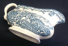 Lade das Bild in den Galerie-Viewer, SAUCIER &quot;Country Life&quot; - Keramik / Steingut (Fine Staffordshire Ware), Englisches Landleben Scenen Motiv Dekor, Hand graviert
