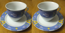 Lade das Bild in den Galerie-Viewer, KAFFEETASSE &quot;Betty&quot; - Porzellan, Pflanzen Tulpen Blumenblüten Flora Abstrakt Motiv Dekor
