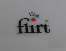 Lade das Bild in den Galerie-Viewer, 3er KAFFEEGEDECK &quot;Flirt&quot; - Porzellan, Weihnachten Advent Christ Tannenbaum Geschenke Sterne Schaukelpferd Zweige Linien Motiv Dekor
