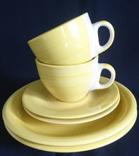 Lade das Bild in den Galerie-Viewer, KAFFEETASSE &quot;Flirt&quot; &quot;Liso&quot; - Porzellan, Streifen Einfärbiges Meliertes Dekor
