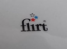 Lade das Bild in den Galerie-Viewer, 3er KAFFEEGEDECK &quot;Flirt&quot; - Porzellan, Weihnachten Advent Christ Tannenbaum Geschenke Sterne Schaukelpferd Zweige Linien Motiv Dekor
