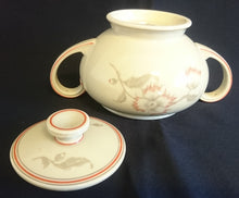 Lade das Bild in den Galerie-Viewer, 5er Set KAFFEEKANNE MIT DECKEL / MILCHKÄNNCHEN / ZUCKERDOSE MIT DECKEL - &quot;Winifred&quot; - Porzellan, Blumen / Linien Klassisch Dekor
