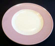 Lade das Bild in den Galerie-Viewer, DESSERTTELLER &quot;Solid Color&quot; - Porzellan, Breiter Starker Farblicher Rand Motiv Dekor, Dibbern Designstudio
