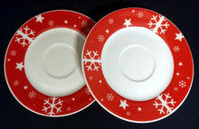 Lade das Bild in den Galerie-Viewer, 2er KAFFEEGEDECK &quot;Santa&quot; - Porzellan, Weihnachtsmann Nikolaus Sterne Schneeflocken Geschenke Motiv Dekor
