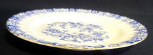 Lade das Bild in den Galerie-Viewer, DESSERTTELLER - Porzellan, China Blau Goldrand Relief Dekor
