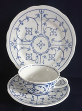 Lade das Bild in den Galerie-Viewer, 3er KAFFEEGEDECK - Porzellan, Klassisch Style, Indisch Blau Strohblume Dekor
